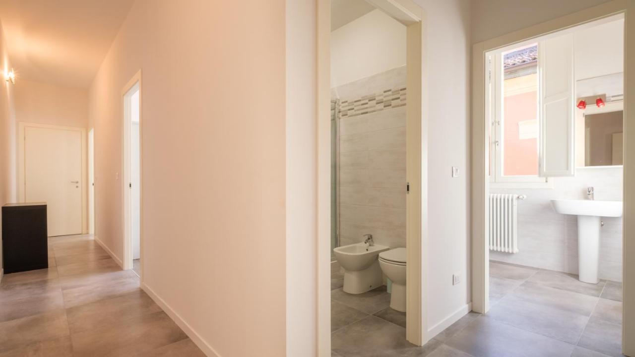 Residence Del Professore By Studio Vita Bologna Bagian luar foto