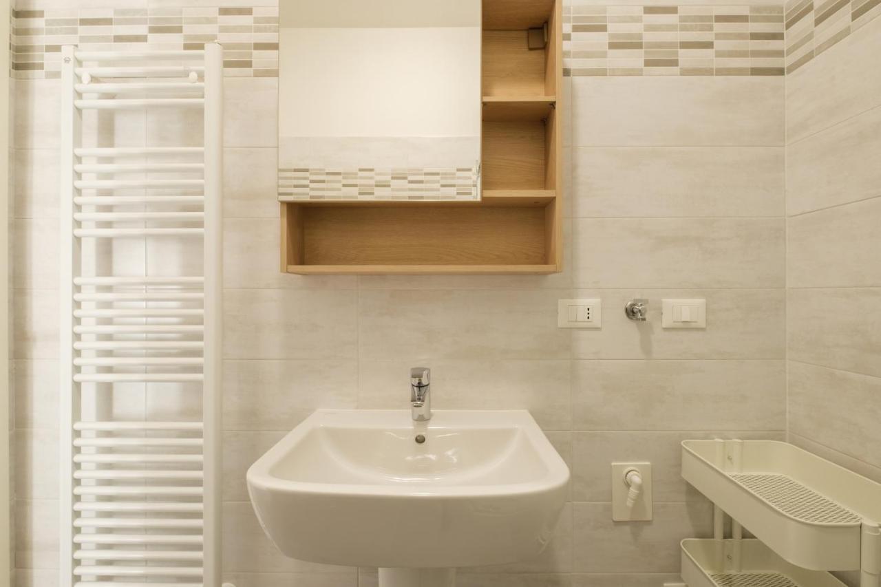 Residence Del Professore By Studio Vita Bologna Bagian luar foto