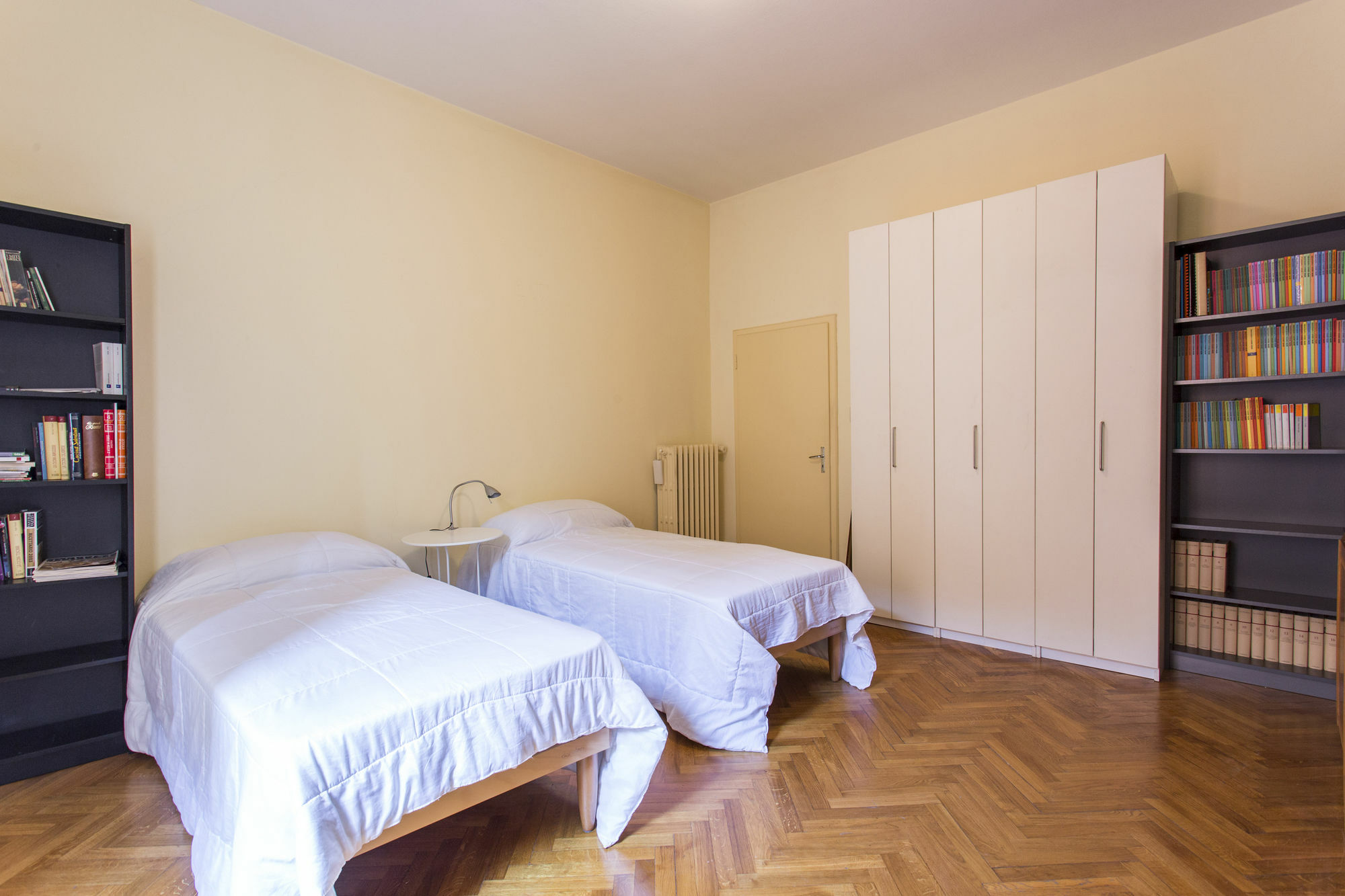 Residence Del Professore By Studio Vita Bologna Bagian luar foto