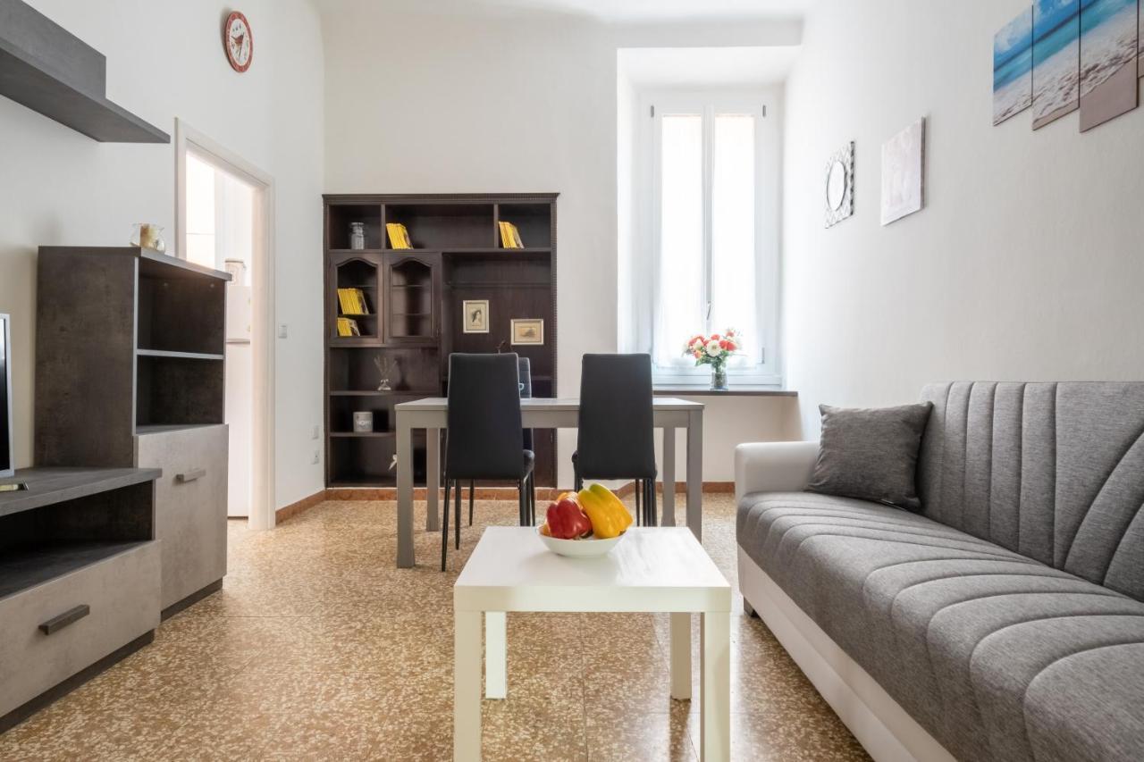 Residence Del Professore By Studio Vita Bologna Bagian luar foto